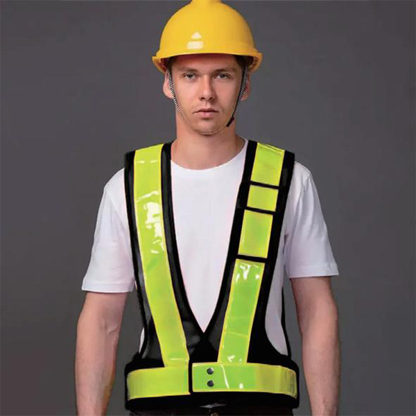 Korosta heijastava liivi Korosta heijastava liivi